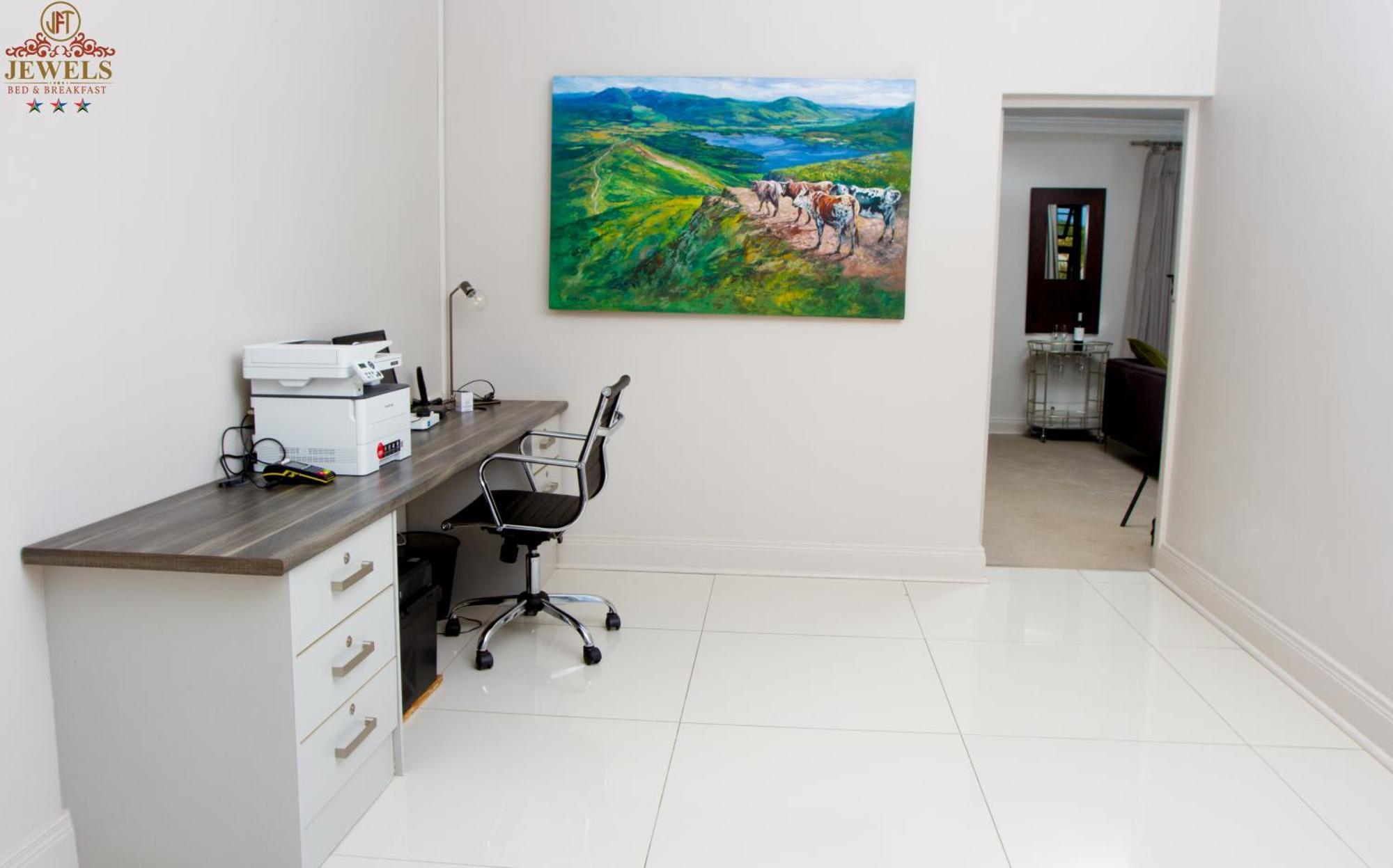 Jft Jewels Guest House East London Bagian luar foto
