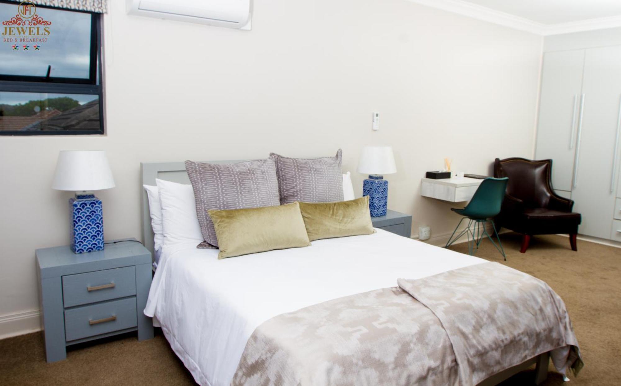 Jft Jewels Guest House East London Bagian luar foto